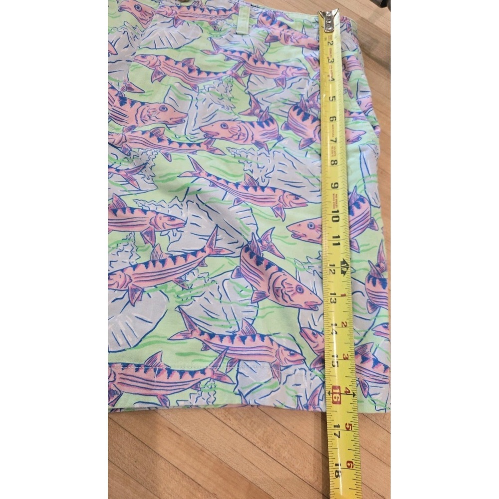 Vineyard Vines Men Island Shorts Bonefish Fish Print Blue SZ 33 Pockets Tropical - Picture 8 of 14